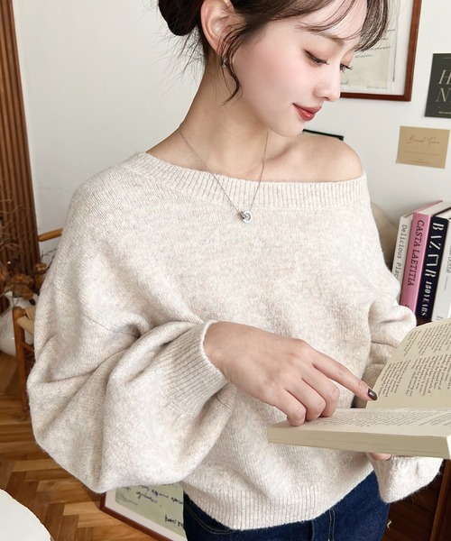 美品　オフショルダーショートスリーブロング丈プルオーバー　グレー moment+｜ショート丈ワンショルダーミックスニットプルオーバー