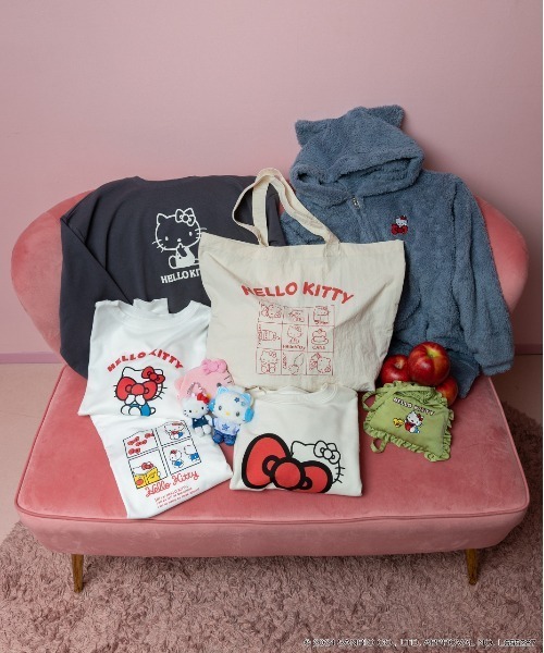 sanrio（サンリオ） トレーナー スウェット 「HELLO KITTY」ショート