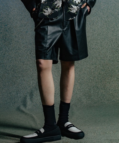 レザー ショートパンツ（メンズショート、ハーフパンツ