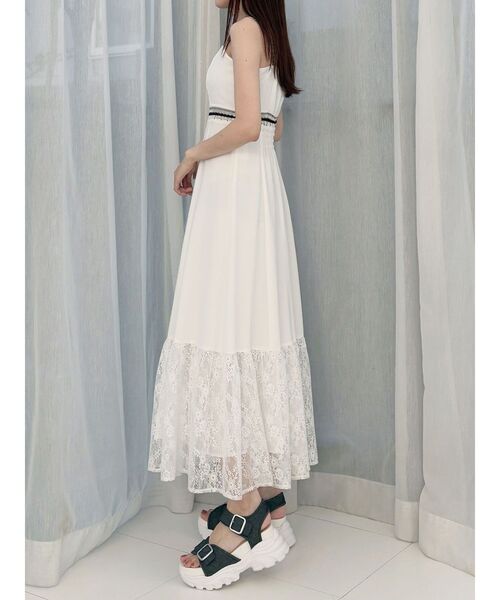 【新品タグ付き】♡マーキュリーデュオ　レースワンピース　白　ホワイト　完売品！ 今季 タグ付き 新品 マーキュリーデュオ レースワンピース 白 ホワイト