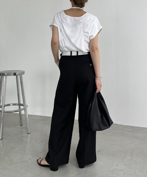 新品 CAPRICIEUX LE'MAGE ギャザーフレンチTシャツ ホワイト 待望の再入荷！】ギャザーフレンチTシャツ | CAPRICIEUX LE'MAGE