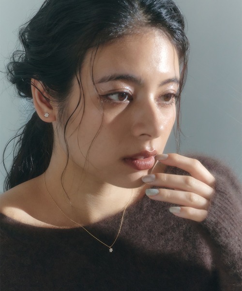 ネックレス 「K18GP」ＳＷＲフラワーネックレス レディース