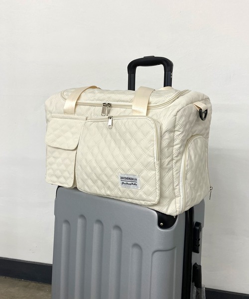 rire ボストンバッグ キルティングボストン型トラベルバッグ