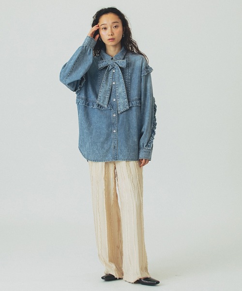 ROSE BUD（ローズバッド） ブラウス シャツ FLILL DENIM SHIRT