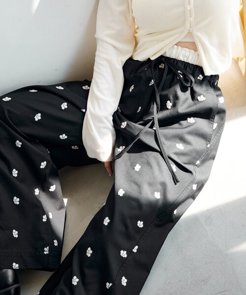 パンツ 「新色追加/2サイズ展開/低身長サイズ」フラワーステッチワイドパンツ レディース_3