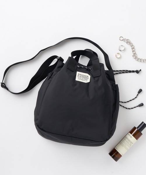 「FREDRIK PACKERS」 2WAYバッグ FREE ブラック レディース_画像9