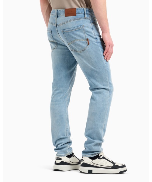 ジーンズ 「A|X アルマーニ エクスチェンジ」ブルーウォッシュデニムパンツ_J14 SKINNY メンズの画像