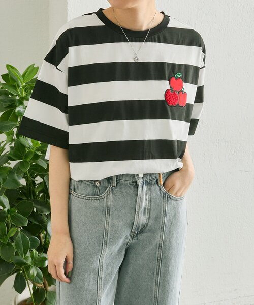 tシャツ 「HELLO KITTY（ハローキティ）×ear」コラボTシャツ「手洗い可」 レディースの画像