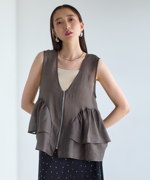 ベスト ジレ シアーZIPペプラムベスト　663992 レディースの画像