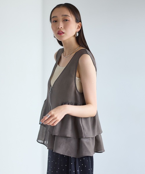 LEPSIM(レプシィム) ベスト ジレ シアーZIPペプラムベスト 663992 LEPSIM(レプシィム) ベスト ジレ シアーZIPペプラムベスト 663992