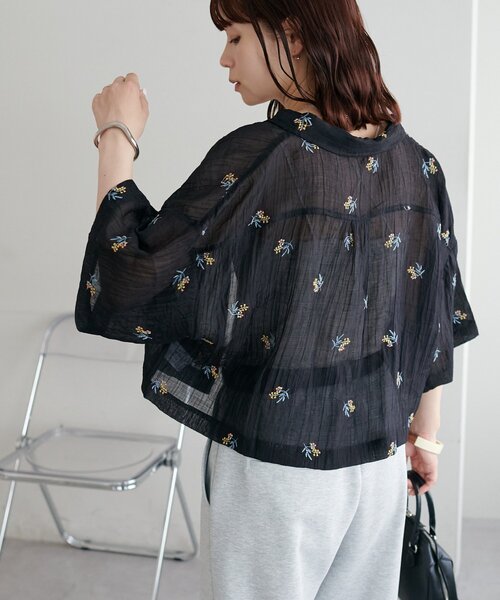 ブラウス シャツ 「WEB限定」刺繍シアークロップドシャツ レディースの画像