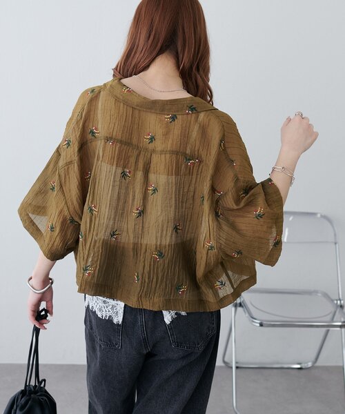 ブラウス シャツ 「WEB限定」刺繍シアークロップドシャツ レディースの画像