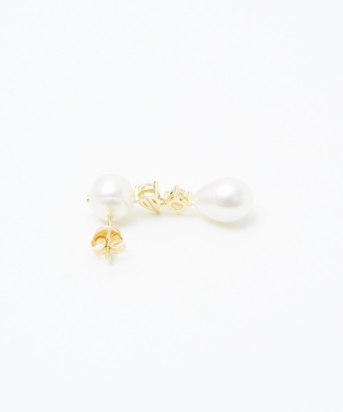 ピアス 「Completedworks /コンプリーテッドワークス」パールピアス レディースの画像