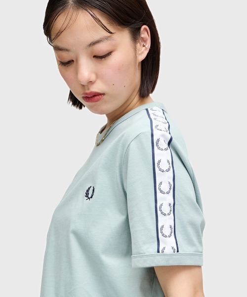 FRED PERRY（フレッドペリー） tシャツ Taped Ringer T-Shirt／テープ