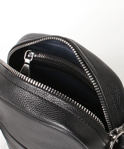 P.I.D ショルダーバッグ ピーアイディー「P.I.D」レザーミニショルダー