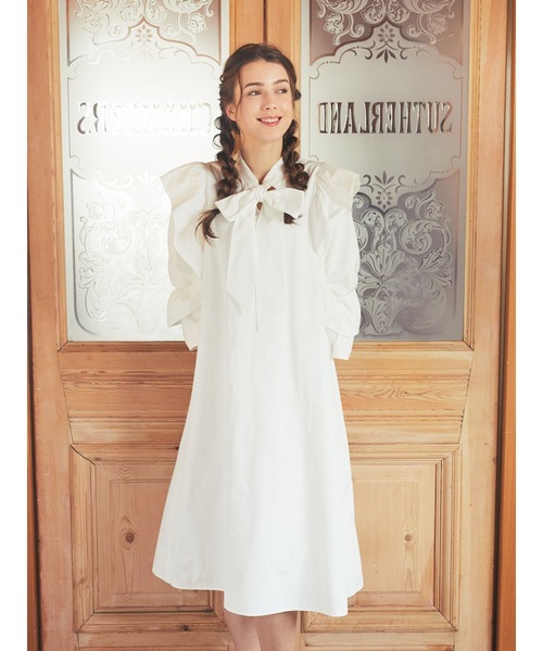 Maison de FLEUR ワンピース ラッフルボウタイワンピース Maison de FLEUR ワンピース ラッフルボウタイワンピース