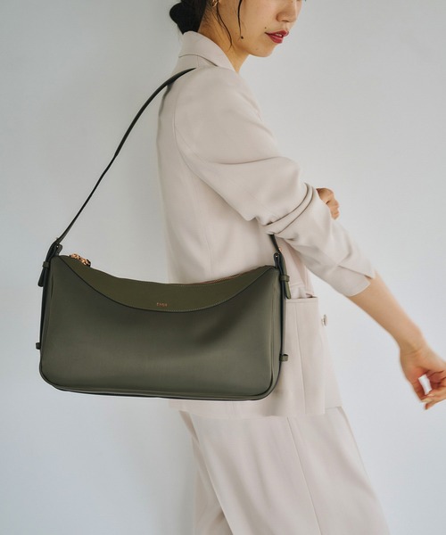 ROPE'（ロペ） ハンドバッグ 「E'POR」C BAG Medium「撥水」「超軽量