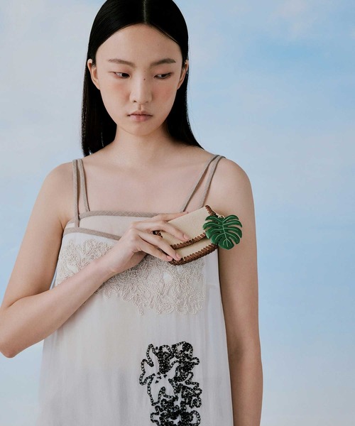 CHARLES ＆ KEITH 財布 Blume ブリュム キャンバスブレード