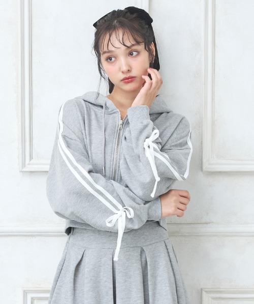 INGNI（イング） パーカー 袖リボンショートスウェットジップパーカー