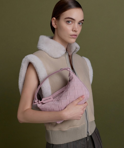 CHARLES ＆ KEITH（チャールズ&キース） ショルダーバッグ バッグ