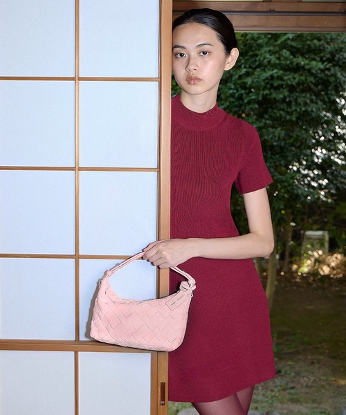 【新品未使用品】charles&keith イヴェット ウーブンショルダーバッグ CHARLES ＆ KEITH（チャールズ&キース） ショルダーバッグ バッグ