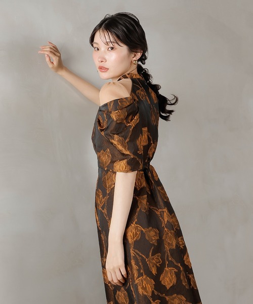 Kana ドレス ジャガード 花柄 チュール オフショル風 Aライン