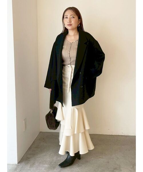12/4までの出品 ラグナムーン 今期ニットセットアップ LAGUNAMOON（ラグナムーン） ワンピース ボタンデザインニット