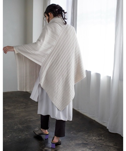 「OSMOSIS」 ポンチョ ONE SIZE アイボリー レディース_画像6