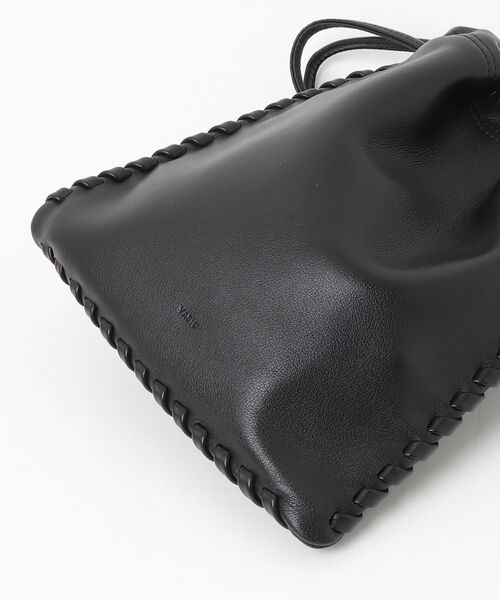 VASIC ブラックレザーハンドバッグ BOND,ブラック – VASIC ヴァジック日本公式サイト