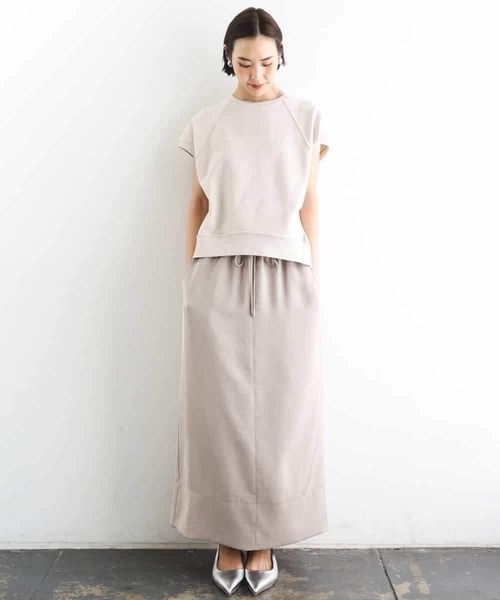 スカート 「リラックスボトム」ダルサテン Iラインスカートの画像