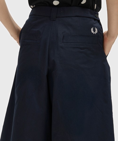 FRED PERRY（フレッドペリー） ワイドパンツ ハーフパンツ パンツ