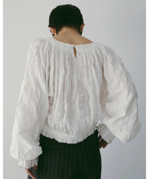 シャツ/ブラウス(長袖/七分) i_am gather volume blouse i_am gather volume blouseの通販 by まぁ's shop｜ラクマ