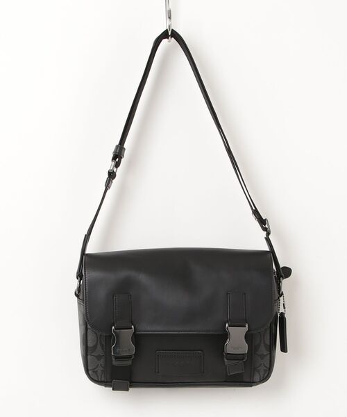 COACH メンズショルダーバッグ COACH（コーチ） ショルダーバッグ - ブラック メンズ : ZOZOTOWN