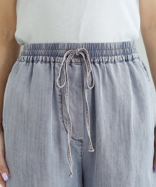 ワイドパンツ ジーンズ デニム デニムパンツ 涼しいテンセルデニム風ギャザーパンツ レディースの画像