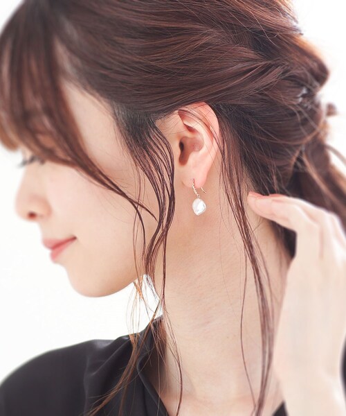 COCOSHNIK（ココシュニック） ピアス K10バロックパール ワインド