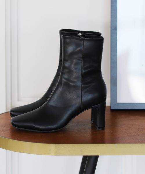 VIVIAN（ヴィヴィアン） ブーツ スクエアトゥプレートヒールショート