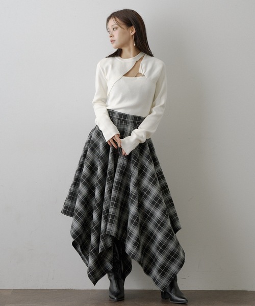 VIOLETTA（ヴィオレッタ） ニット セーター アシンメトリーデザイン