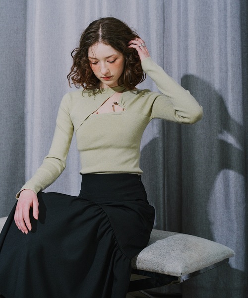 VIOLETTA（ヴィオレッタ） ニット セーター アシンメトリーデザイン