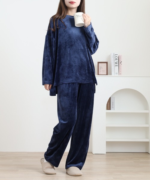 atONE（アットワン） ルームウェア 部屋着 ストレッチベロア上下セット
