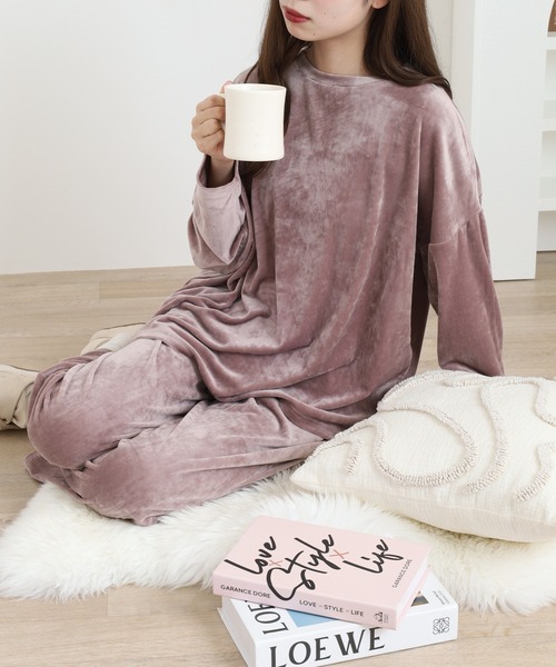 atONE（アットワン） ルームウェア 部屋着 ストレッチベロア上下セット