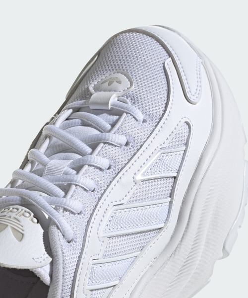 adidas（アディダス） ローカットスニーカー 23.5cm ライトベージュ
