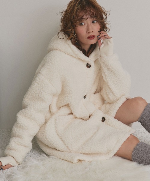 ad thie（アドティエ） パジャマ ルームウェア 着る毛布 ミドル丈