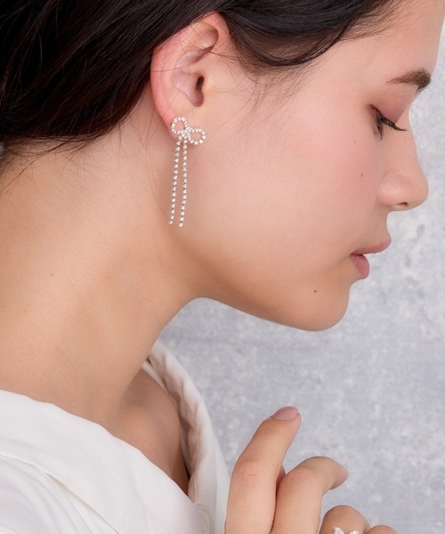 Heartdance（ハートダンス） ピアス ダイヤレーンリボンピアス