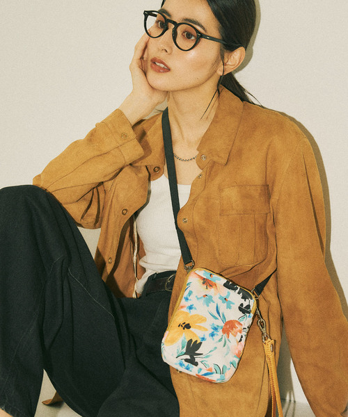 ショルダーバッグ バッグ 「TRIP.INN」6ポケットふかふかスマホマルチ