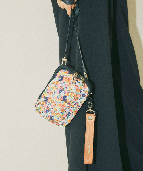 ショルダーバッグ バッグ 「TRIP.INN」6ポケットふかふかスマホマルチ