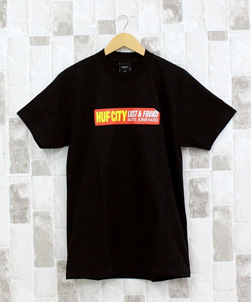HUF ハフ ビッグドッグショートスリーブバックプリントTシャツ HUF tシャツ ビッグドッグショートスリーブバックプリントT