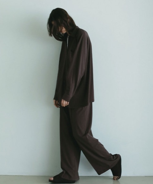ETRE TOKYO（エトレトウキョウ） パンツ ピンタックリラクシーパンツ
