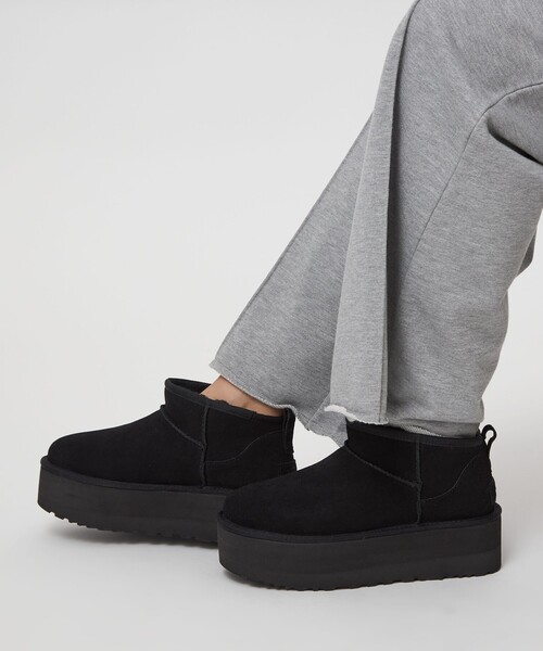 UGG Australia（アグオーストラリア） ブーツ 「UGG」クラシック