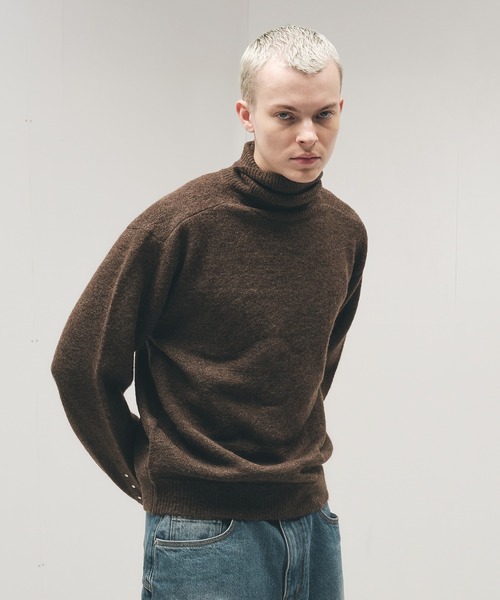 STONE 　タートルネック　ニット Adoon plain タートルネック セーター ニット Studded Design