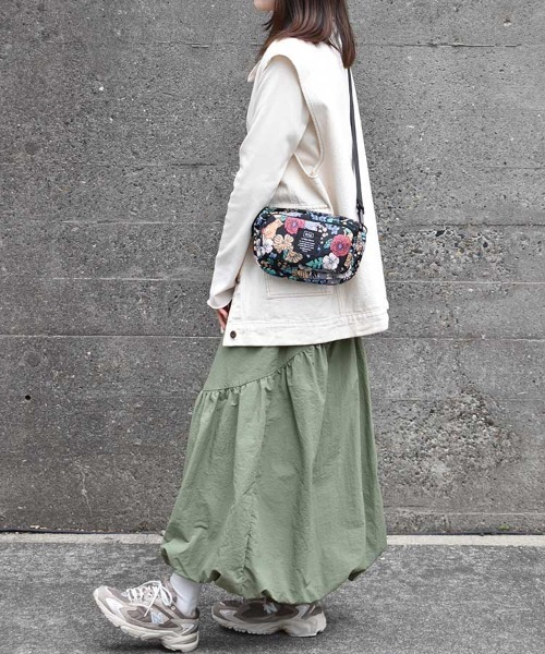 KiU（キウ） ショルダーバッグ バッグ 「KiU and BleuBleuet」KiU